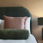 Hayy Luxury 2 Bed In Centre