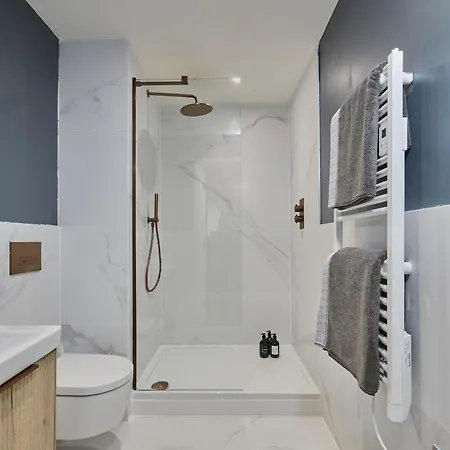 Hayy Luxury 2 Bed In Centre *