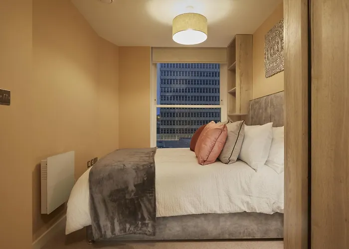 Hayy Luxury 2 Bed In Centre *