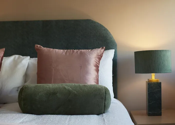 Hayy Luxury 2 Bed In Centre