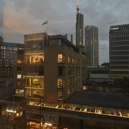 Hayy Luxury 2 Bed In Centre Apartment